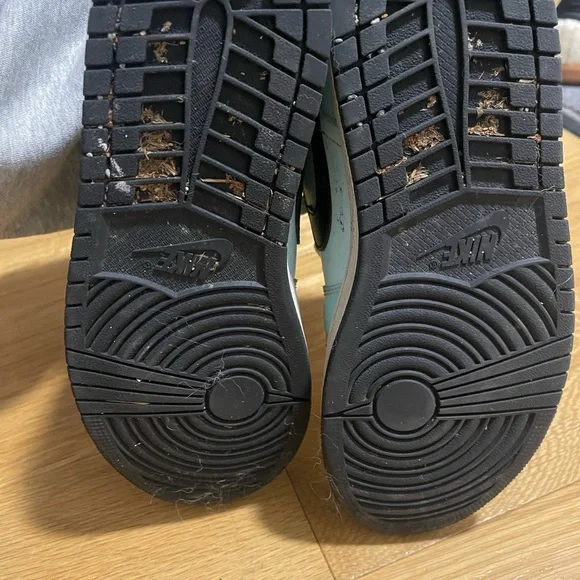 Jordan 1 - Picture 2 of 4